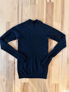 lululemon athletica Restless Mock Neck Long Sleeve